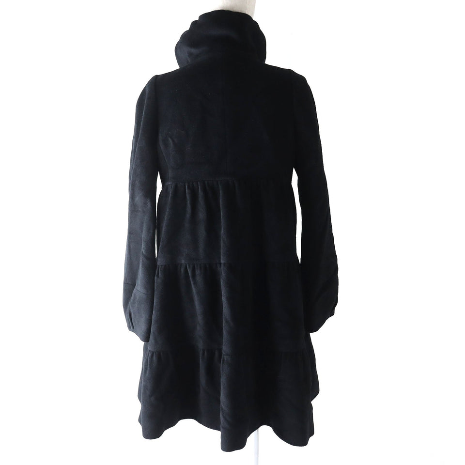 Burberry BLUE LABEL coat Outer material: 50% wool, Outer material: 30% rayon, Outer material: 20% angora, Lining (body): Cupra polyester Lining (sleeve): Polyester black Women 38