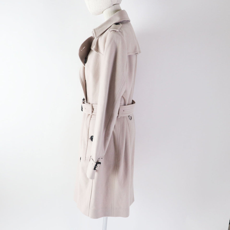 Burberry trench coat Outer: 100% cashmere, Lining: 100% cupra, Part: 100% wool, Sleeve lining: 100% viscose Light pink beige SANDRINGHAM Sandringham Women 44