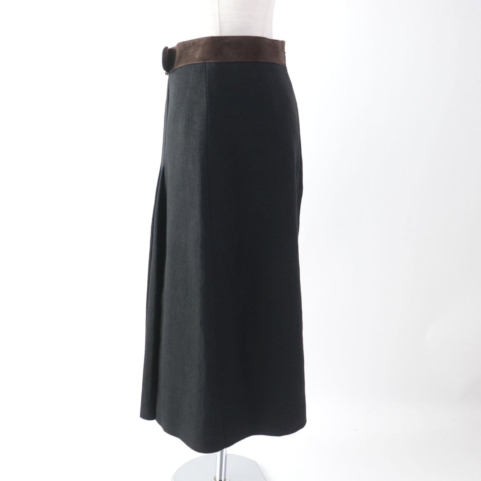 Gucci Pleated skirt 511243 Outer: 100% linen, Lining: 68% rayon, Lining: 32% silk, Part: suede leather Black brown Women 40