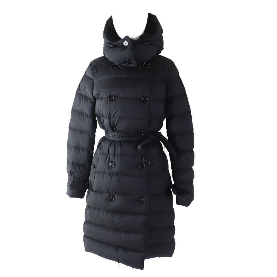 Burberry down coat 8044680 Outer material: 100% nylon, Lining: 100% nylon, Filling: 90% down, Filling: 10% feather, Upper lining: 100% polyester, Collar back: 100% polyester, Leather part: 100% cowhide black Women S