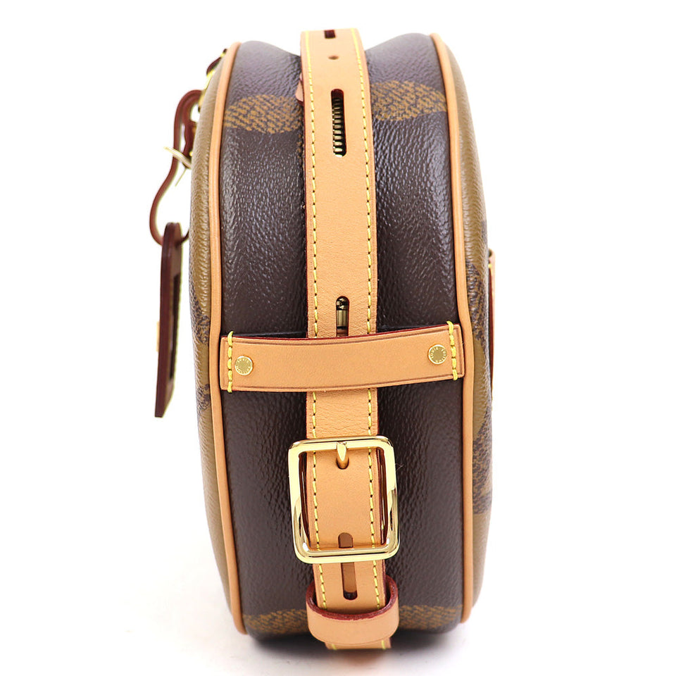 Louis Vuitton Boite Chapeau Supple Giant Monogram Shoulder Bag