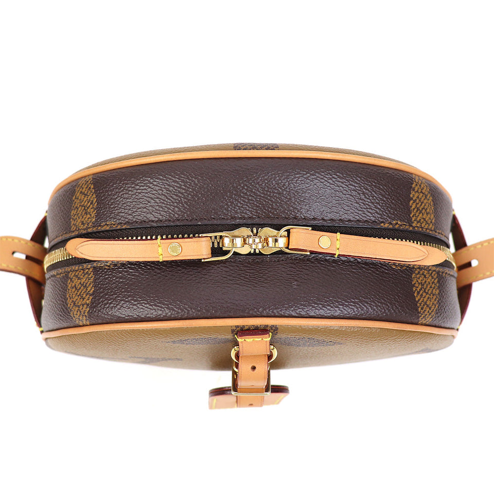 Louis Vuitton Boite Chapeau Supple Giant Monogram Shoulder Bag