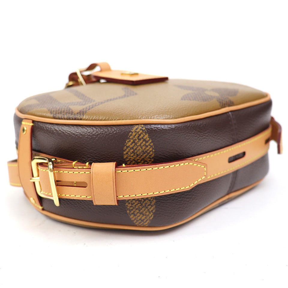 Louis Vuitton Boite Chapeau Supple Giant Monogram Shoulder Bag