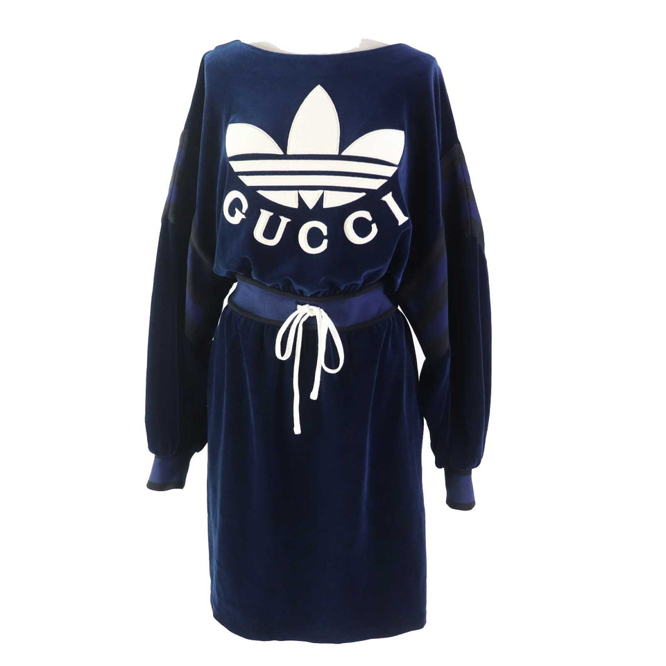 Gucci one piece 695679 Outer: 85% cotton, Outer: 15% nylon, Part: 100% nylon, Lining: 100% cotton, Trimming: 91% polyester, 9% polyurethane, Embroidery: 65% polyester, 31% cotton, 4% nylon Navy Trefoil embroidered chenille dress Women S