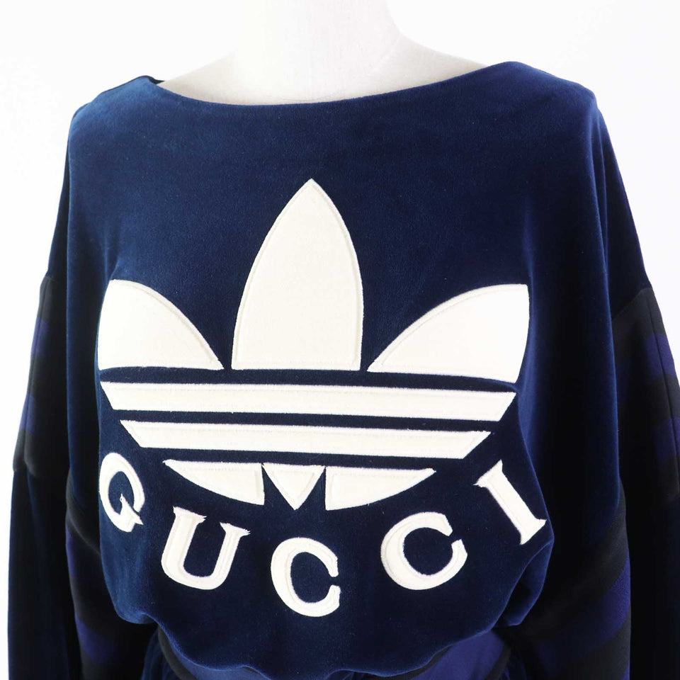 Gucci one piece 695679 Outer: 85% cotton, Outer: 15% nylon, Part: 100% nylon, Lining: 100% cotton, Trimming: 91% polyester, 9% polyurethane, Embroidery: 65% polyester, 31% cotton, 4% nylon Navy Trefoil embroidered chenille dress Women S