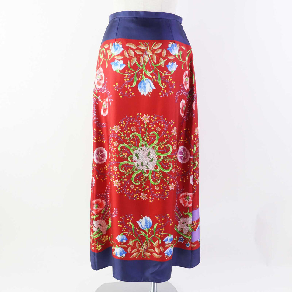 Gucci Wrap skirt 676553 Main: 100% silk Navy red Women 36