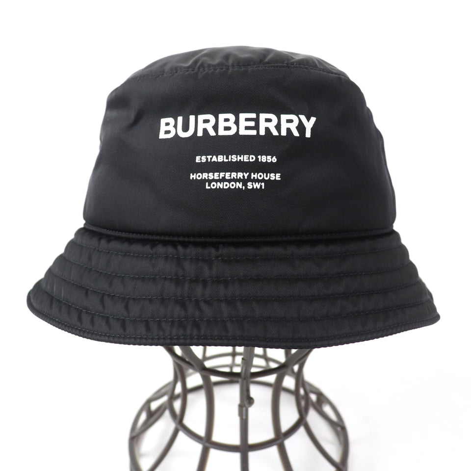 Burberry hat 8044081 Main: 100% nylon, Lining: 100% nylon, Filling: 100% polyester black Women M
