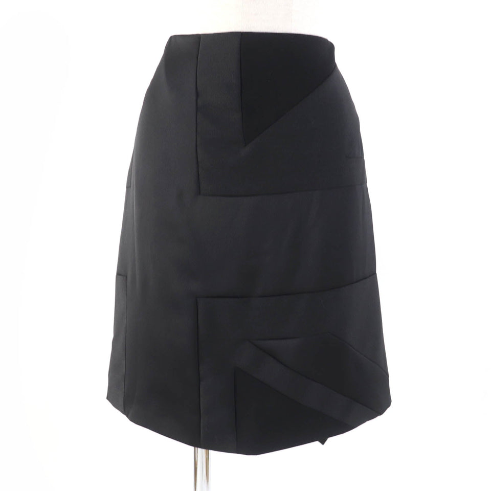 Burberry Tight Skirt 8046842 Main: 100% polyester, some parts: 60% mohair, some parts: 40% wool, lining: 100% silk black Women 36