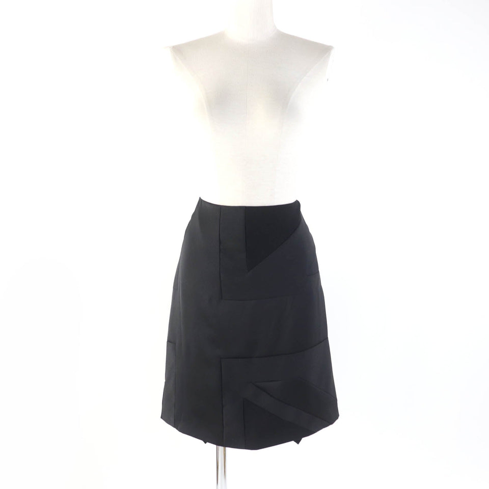 Burberry Tight Skirt 8046842 Main: 100% polyester, some parts: 60% mohair, some parts: 40% wool, lining: 100% silk black Women 36