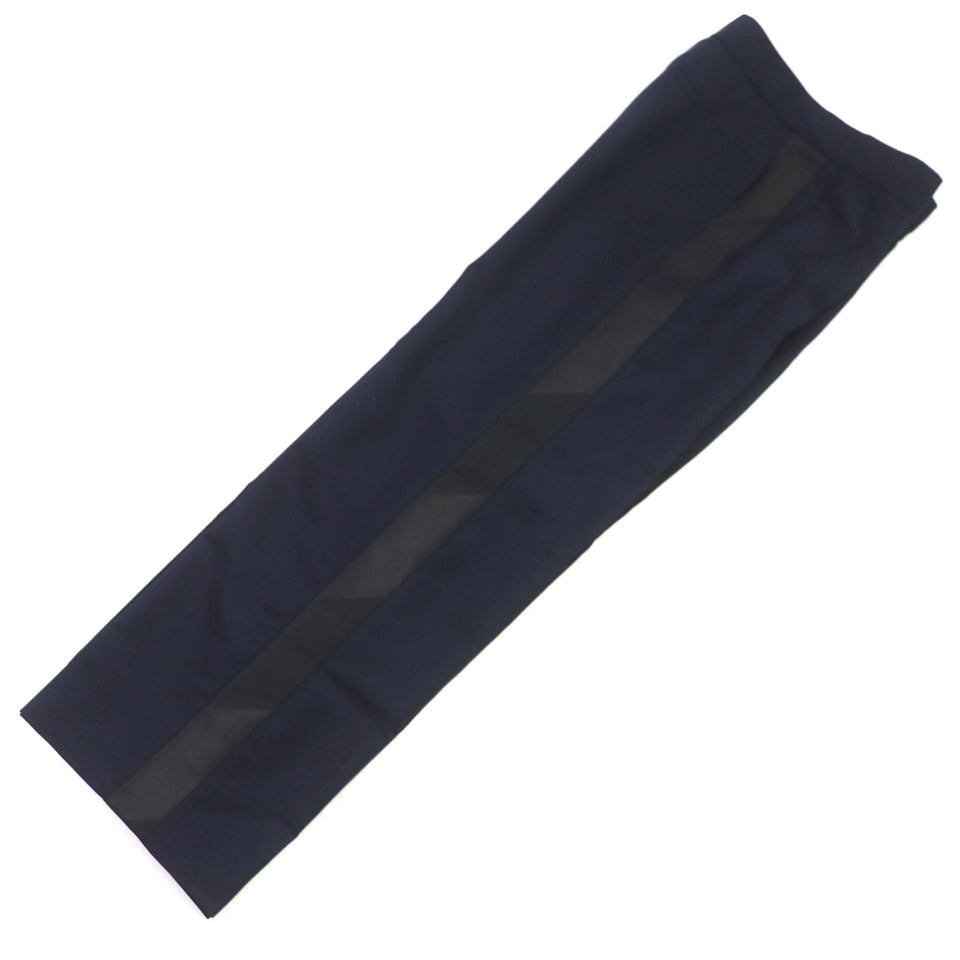 Burberry slacks 8040278 Outer: 60% mohair, Outer: 40% wool, Lining: 93% cupra, Lining: 7% elastane, Part: 100% cotton Navy mens 38