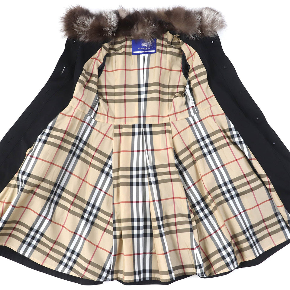 Burberry BLUE LABEL trench coat Main: 100% cotton, Fur: Fox, Lining: Cupra, Lining: Polyester, Sleeve lining: Polyester black Women 36