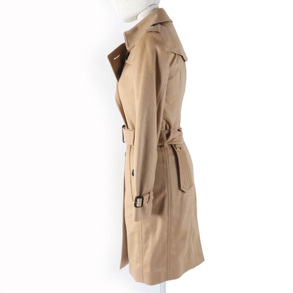 Burberry LONDON trench coat Main: 100% cashmere, Part: 66% wool, Part: 22% nylon, Part: 12% cashmere, Sleeve lining: 100% viscose (rayon) Brown SANDRINGHAM Sandringham Women 36