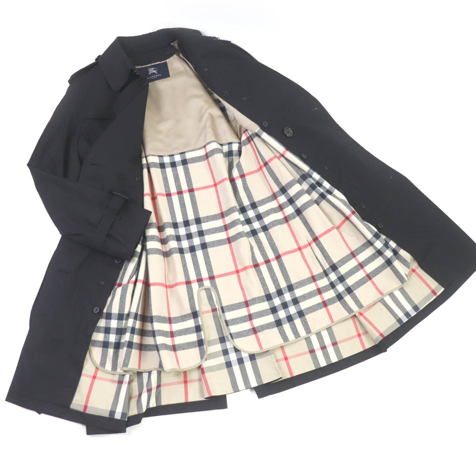Burberry LONDON trench coat Outer: 100% cotton, Sleeve lining: polyester, Lining: cotton, Leather part: cowhide, Liner: 100% wool black mens L