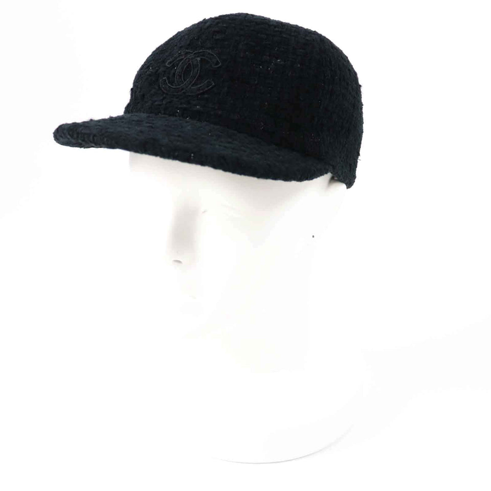 Chanel COCO Mark Tweed Cap Black M