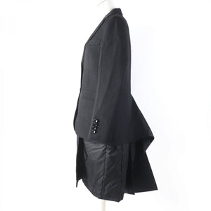 Burberry coat Main: 100% virgin wool, Lining: 100% silk, Part: 96% nylon, Part: 4% polyurethane, Filling: 100% polyester black Women 38