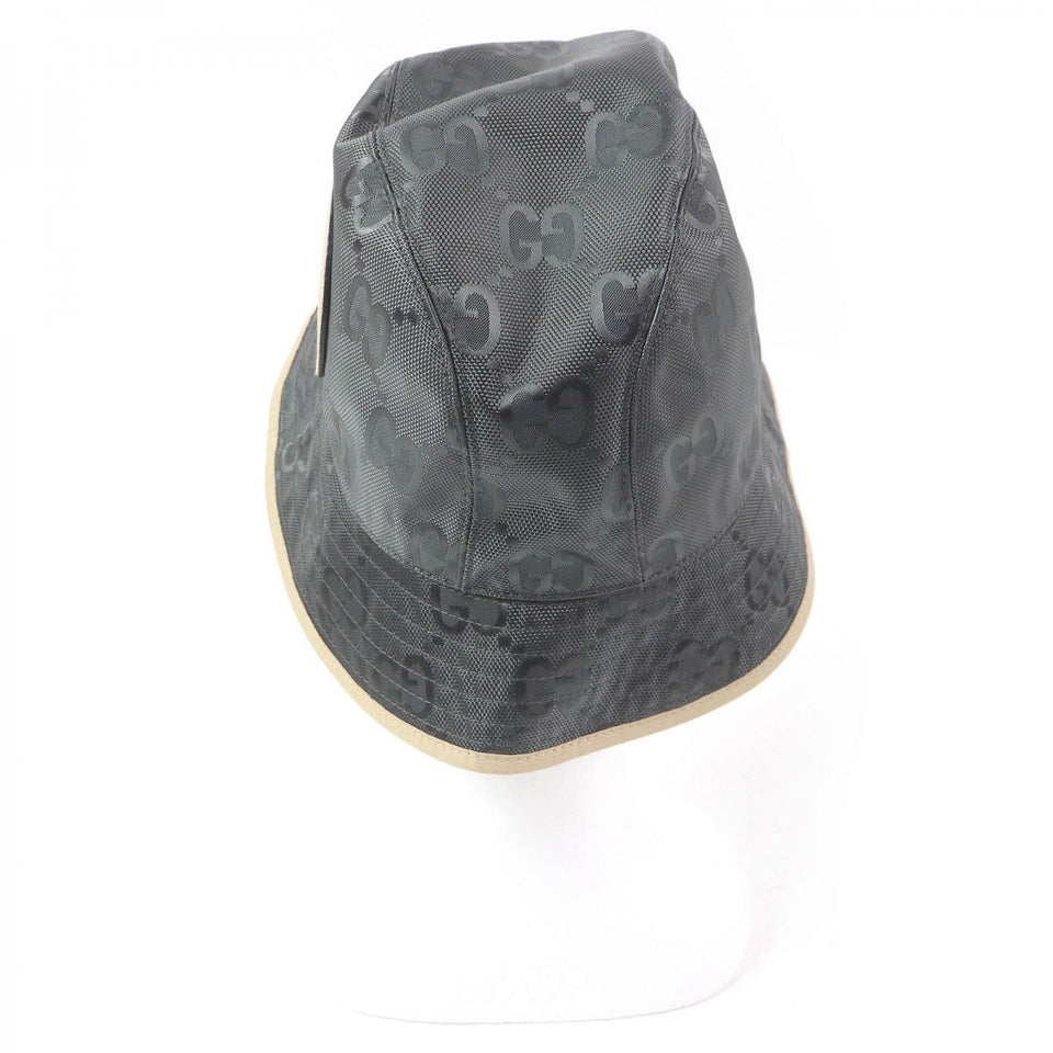 Gucci hat 627115 Outer: 100% nylon, Lining: 100% cotton, Partial: leather gray mens