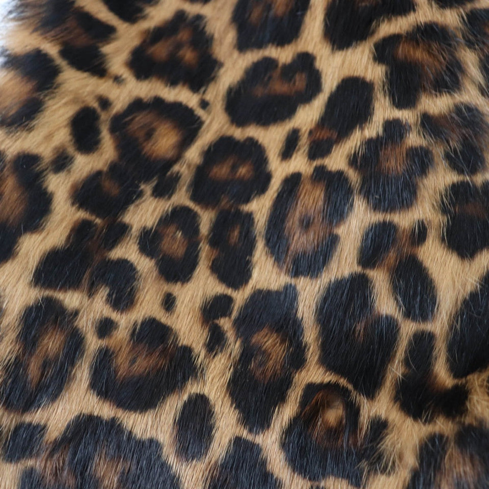 Gucci shawl Main: 100% Lapin, Part: 100% Silk Brown type Women