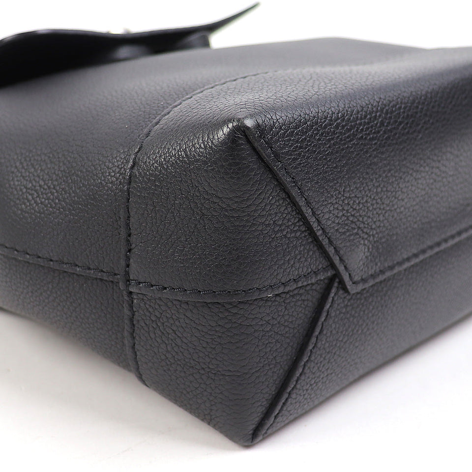 Louis Vuitton Lock Me Mini Backpack Noir Taurillon Calfskin Leather