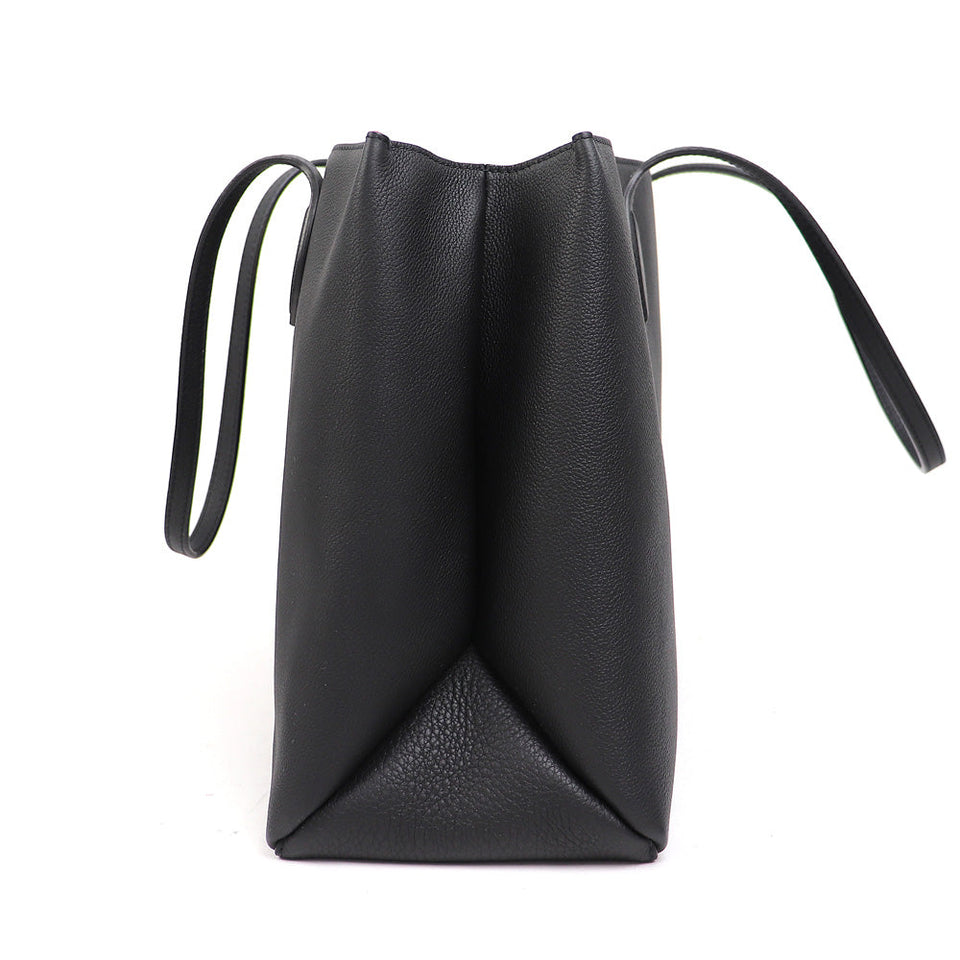 Louis Vuitton Lock Me Shopper Tote Bag Noir Grain Calfskin Leather