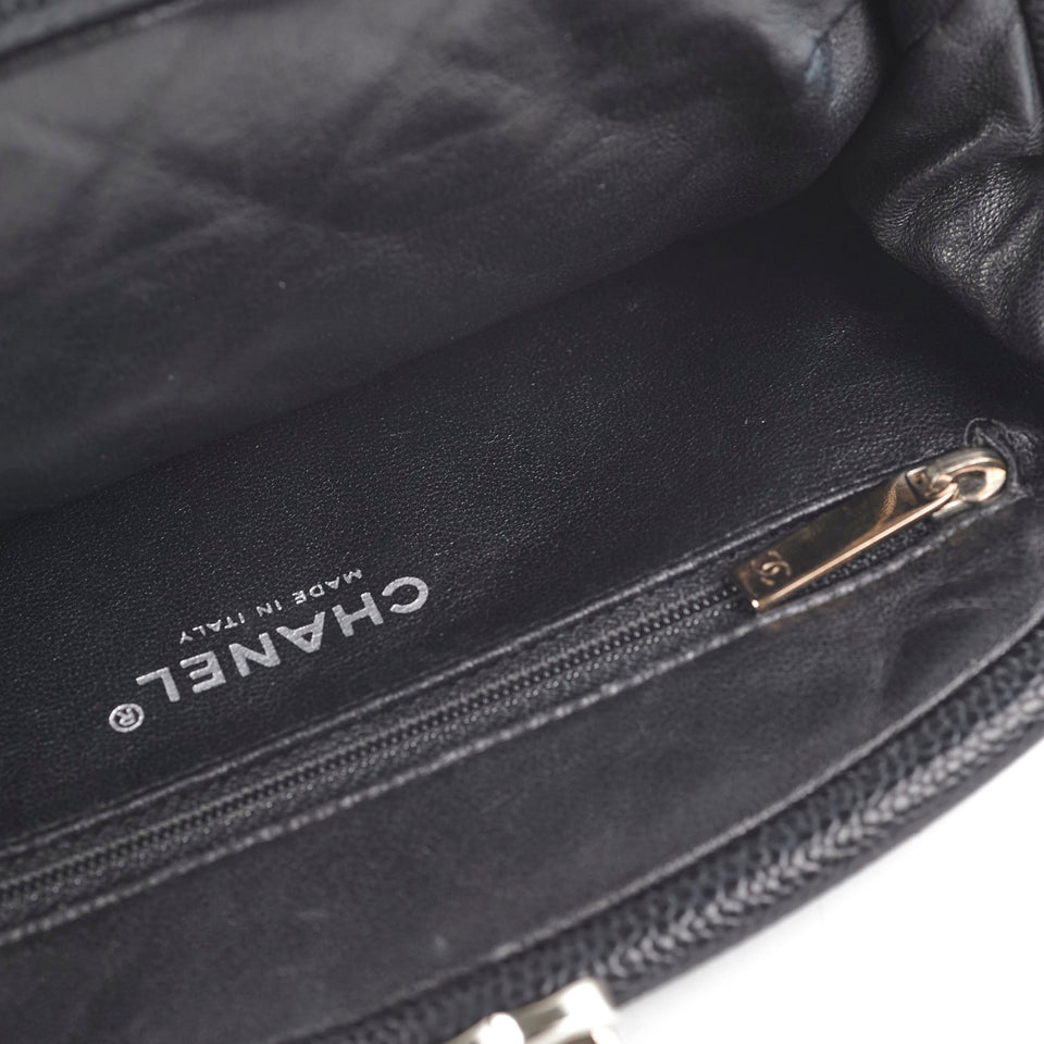 Chanel Clutch Caviar Black