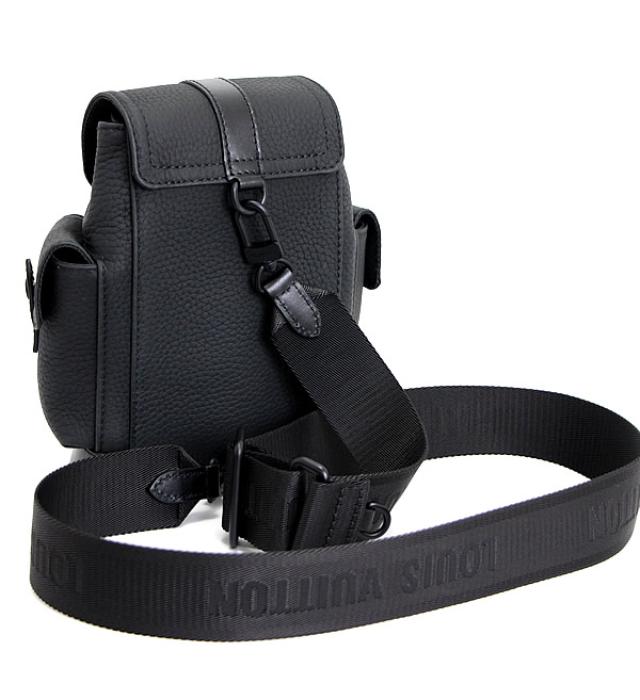 Louis Vuitton Christopher XS Body Shoulder Bag Leather Black