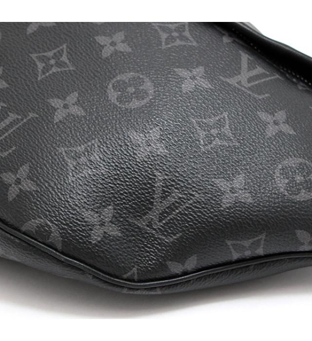 Louis Vuitton Discovery Bum Bum Body Bag Black Monogram Eclipse