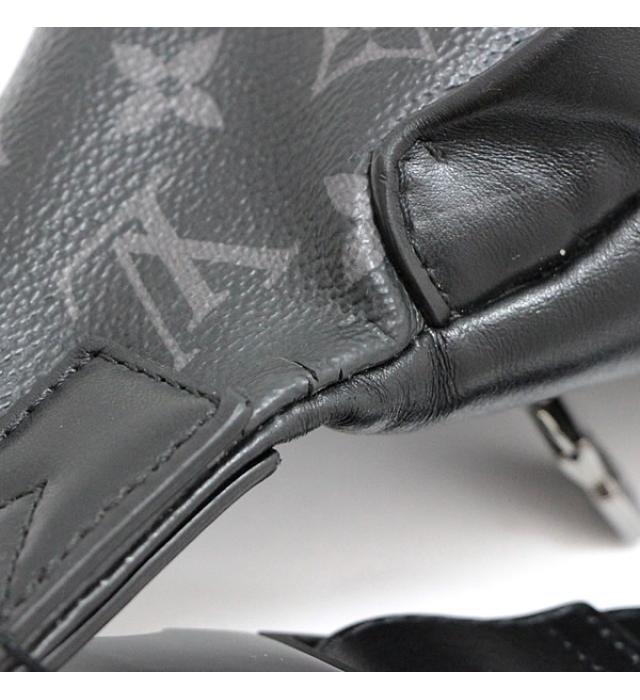 Louis Vuitton Discovery Bum Bum Body Bag Black Monogram Eclipse