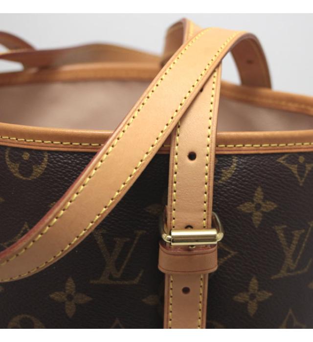 Louis Vuitton Bucket GM Shoulder Tote Bag Monogram