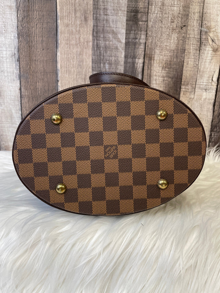 Handbag Designer By Louis Vuitton Size: Large
