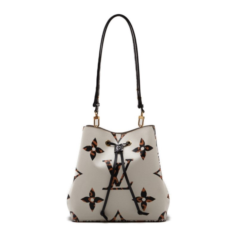 Louis Vuitton Monogram Jungle Neonoe Shoulder Bag