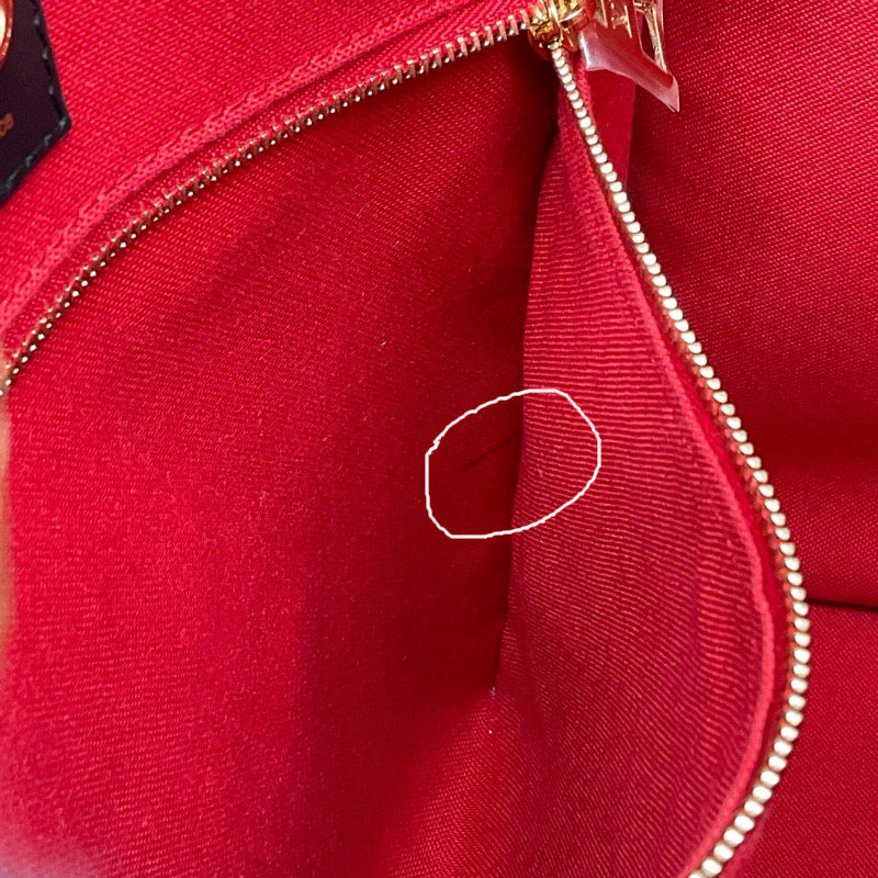 Louis Vuitton On The Go MM Giant Reverse Monogram Shoulder Bag