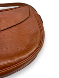 Crossbody Designer By Louis Vuitton Size: Medium