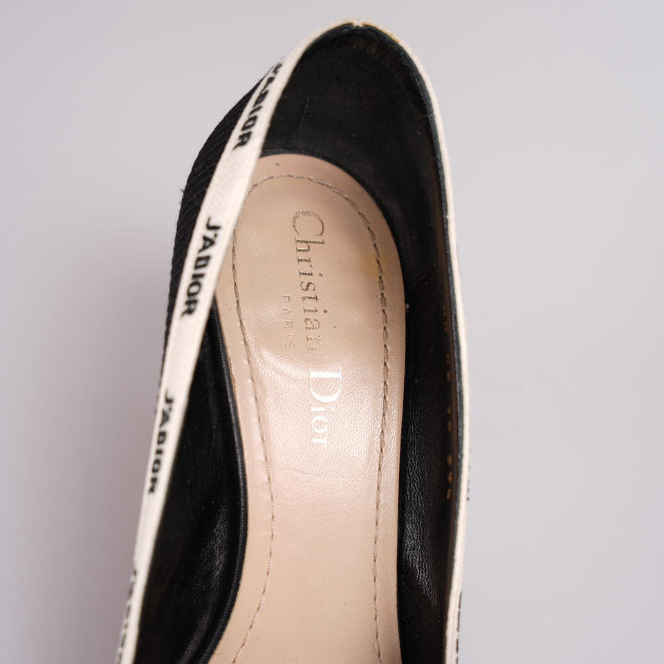 Christian Dior Black Canvas J'aDior Pumps Size 37.5D with Beige Insole