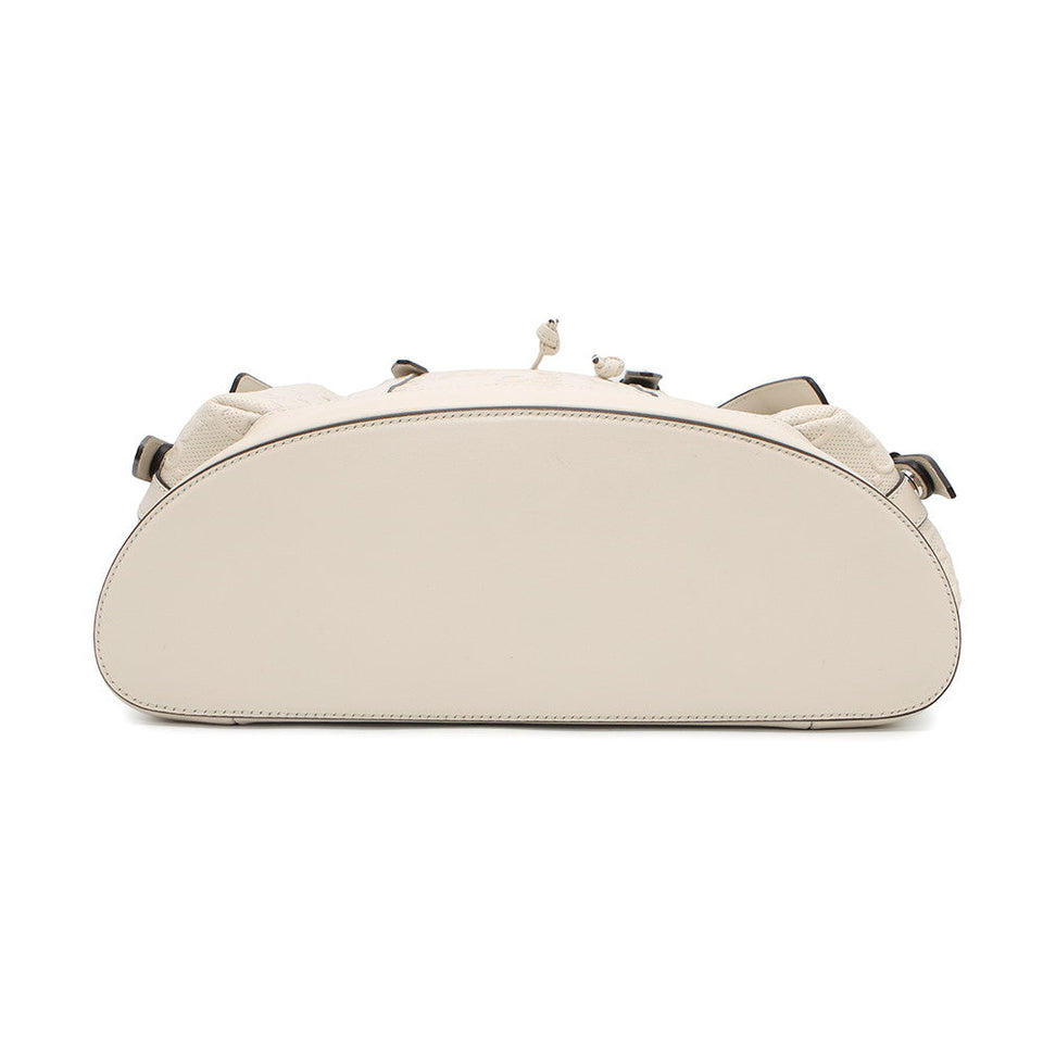Gucci GG Embossed Backpack White625770 Leather