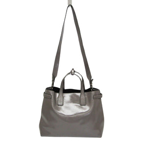 Burberry Grey Leather Handbag ( )