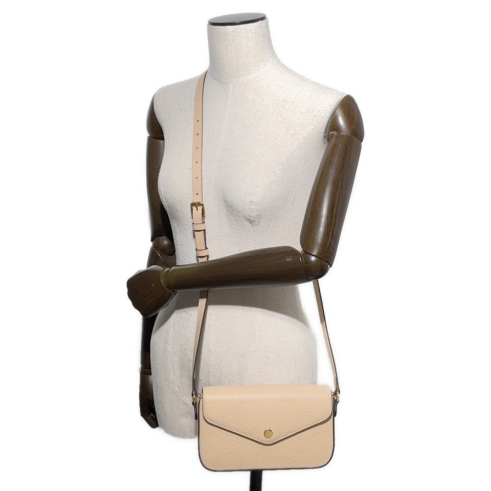 Gucci GG Super Mini Shoulder Bag Beige772794 Leather
