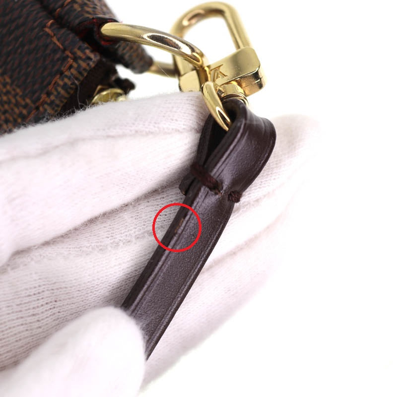Louis Vuitton Pochette Accessoire