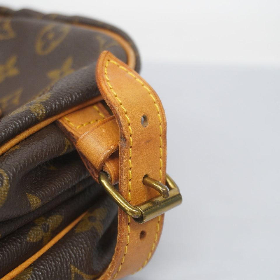 Louis Vuitton Shoulder Bag Monogram Saumur 30