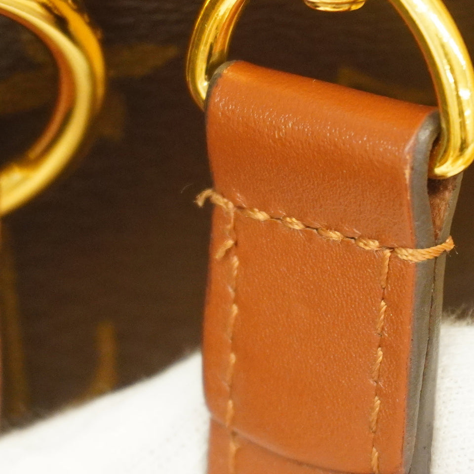 Louis Vuitton 2WAY Bag Monogram V Tote MM Bag