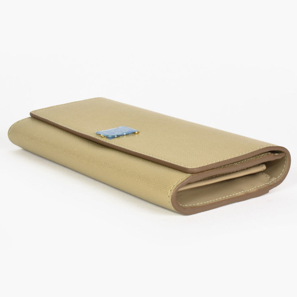 Luxury Burberry TB Wallet
