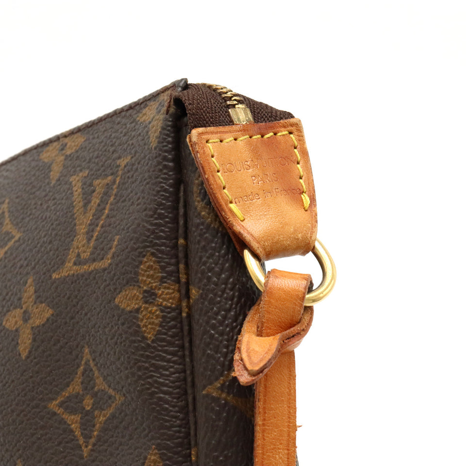 Louis Vuitton Monogram Pochette Accessory Clutch