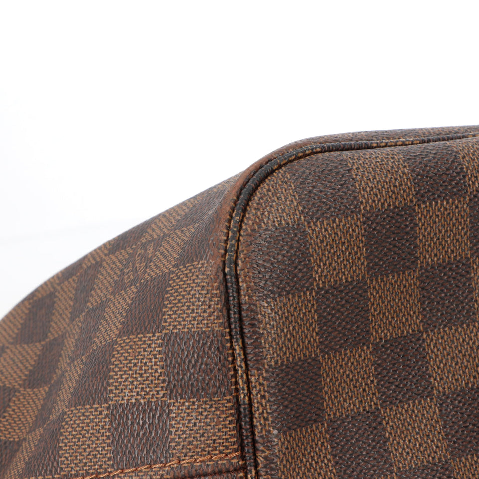 Louis Vuitton Neverfull MM Tote Bag