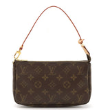 Louis Vuitton Pochette Accessoires Clutch