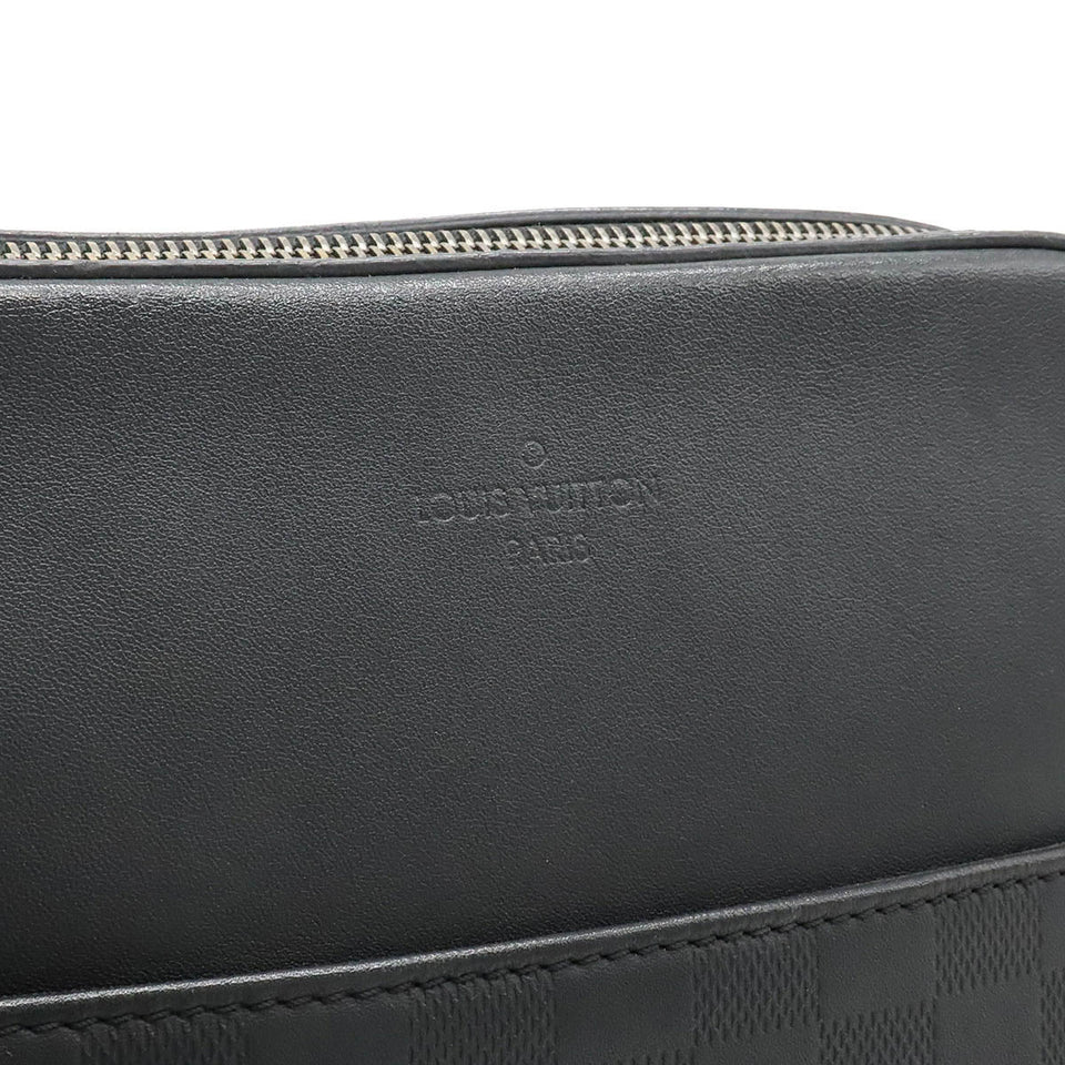 Louis Vuitton Damier Infini Leather Pochette District Shoulder Bag