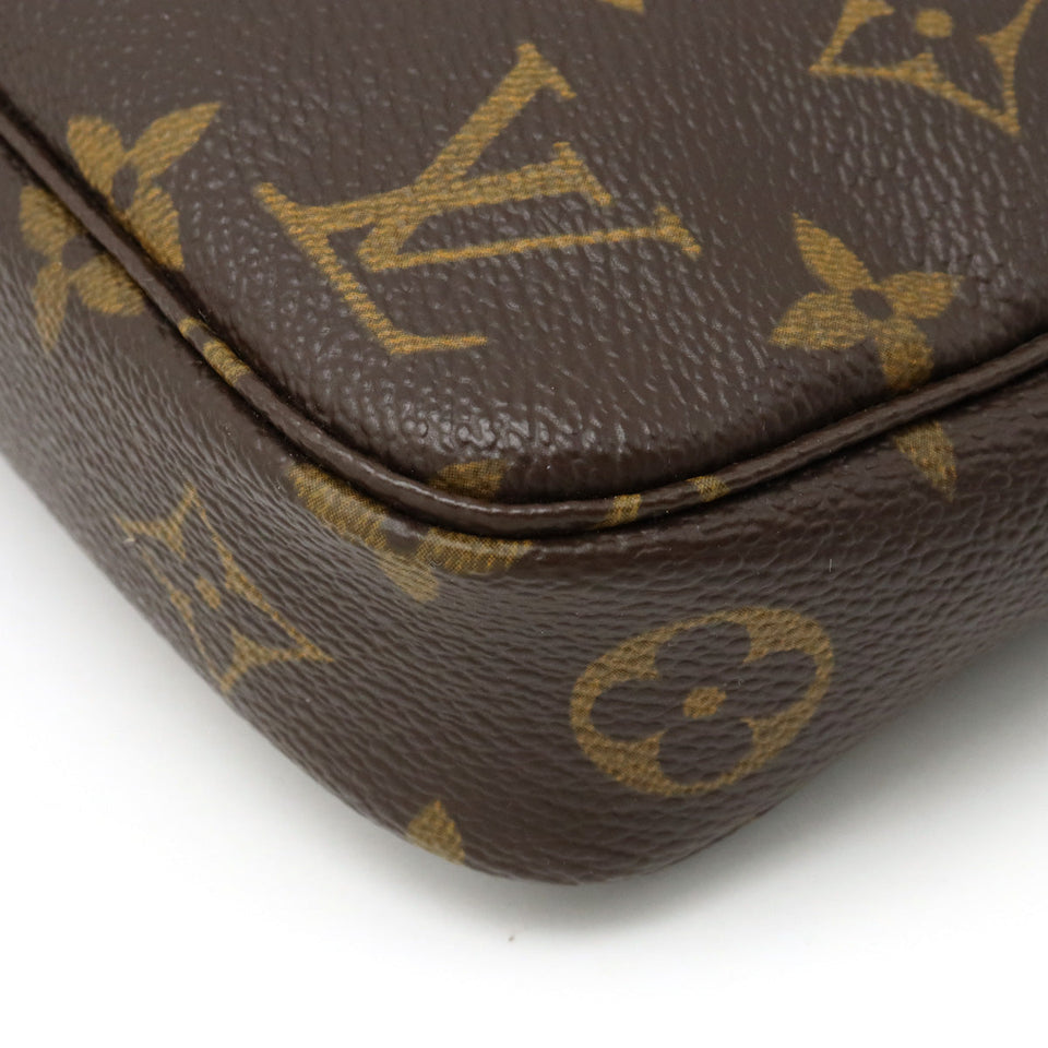 Louis Vuitton Monogram Pochette Accessory Pouch Handbag