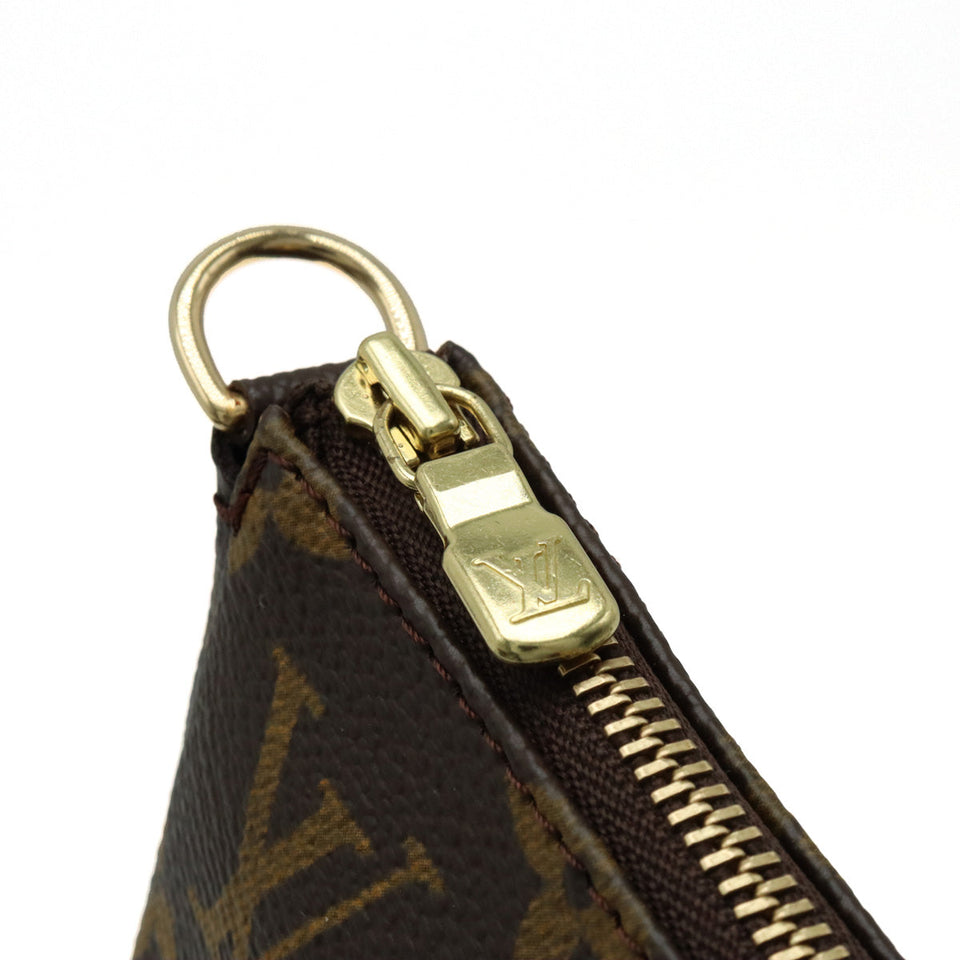 Louis Vuitton Monogram Pochette Accessory Pouch Handbag