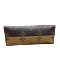 Handbag Luxury Designer By Louis Vuitton Size: Large