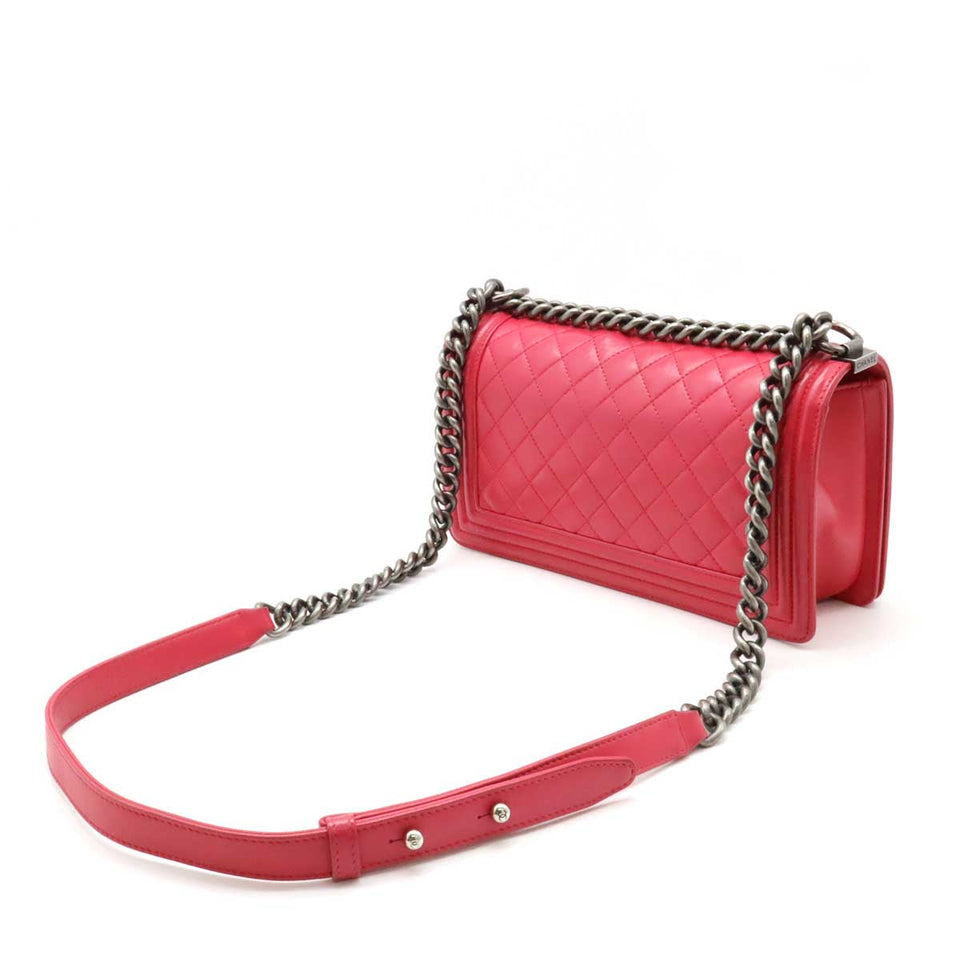 Chanel Caviar Skin Boy Chanel Chain Shoulder Bag A67086