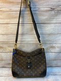 Handbag Luxury Designer By Louis Vuitton Size: Large