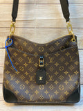 Handbag Luxury Designer By Louis Vuitton Size: Large